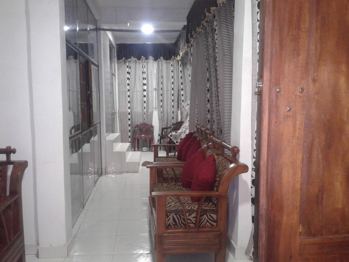 Lucky Holiday Home Anuradhapura Exterior photo